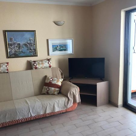 Apartments Zovko Tucepi Luaran gambar