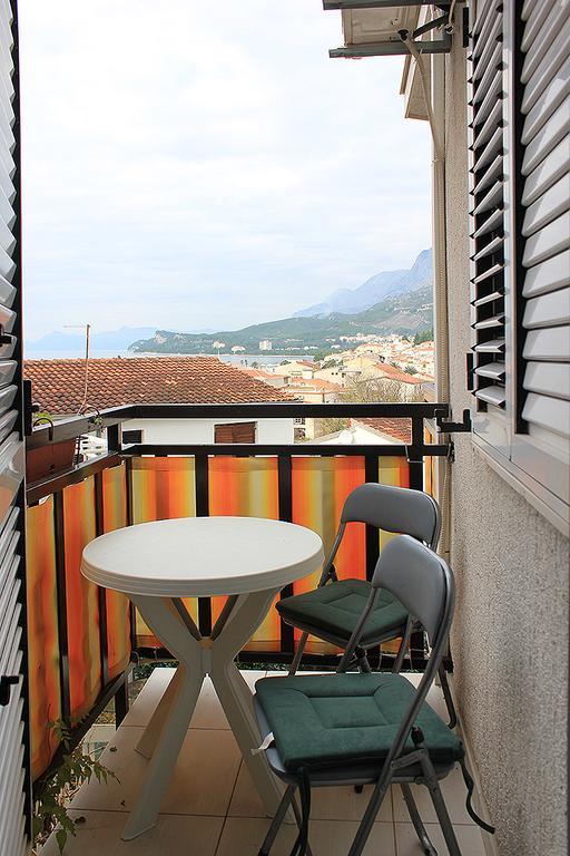 Apartments Zovko Tucepi Bilik gambar