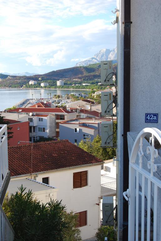 Apartments Zovko Tucepi Luaran gambar